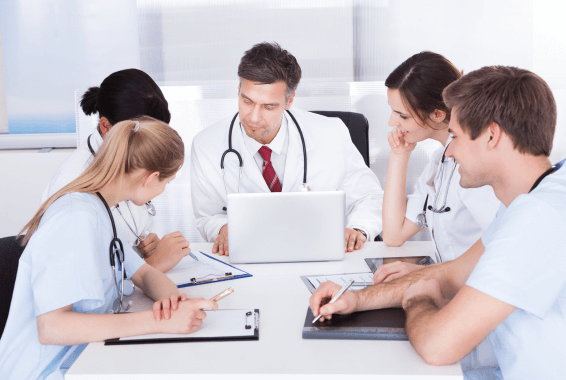 Doctor Team Discussion
